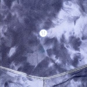 Lululemon Align Diamond Dye super high waisted